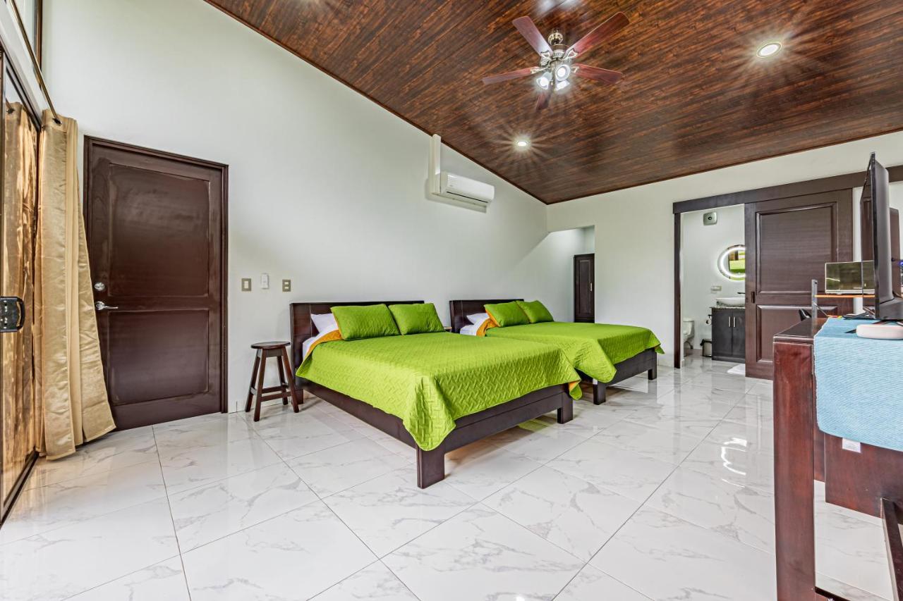 Shalom Chamo Villas 乌维塔 外观 照片