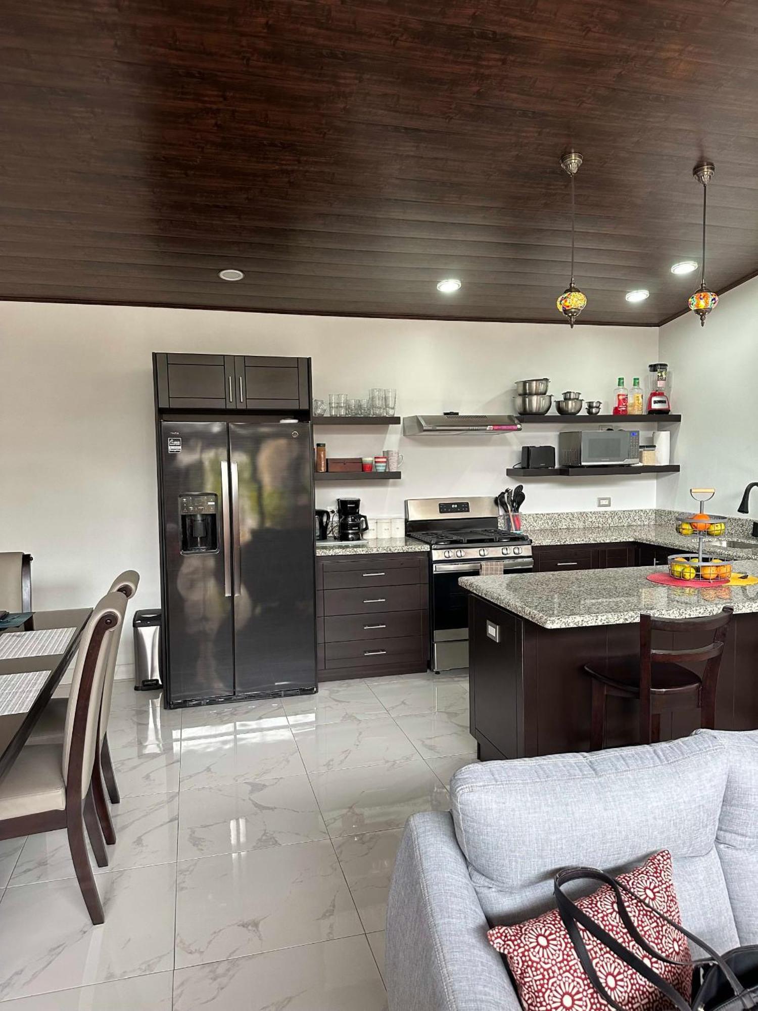 Shalom Chamo Villas 乌维塔 外观 照片